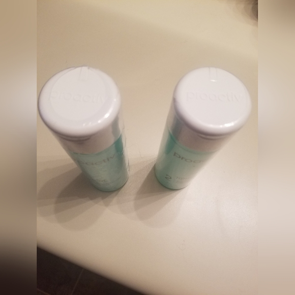 Proactiv - Picture 2 of 2